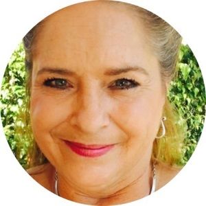 Meet your Posher, Jeanne